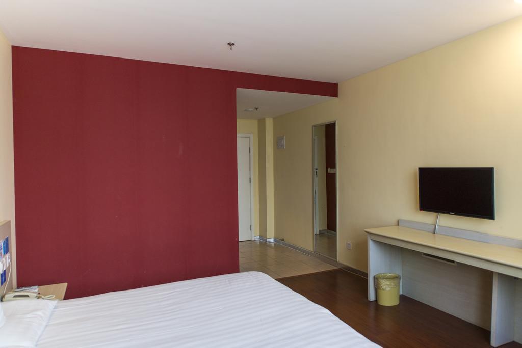 Hotel Hanting Express Pudong Airport