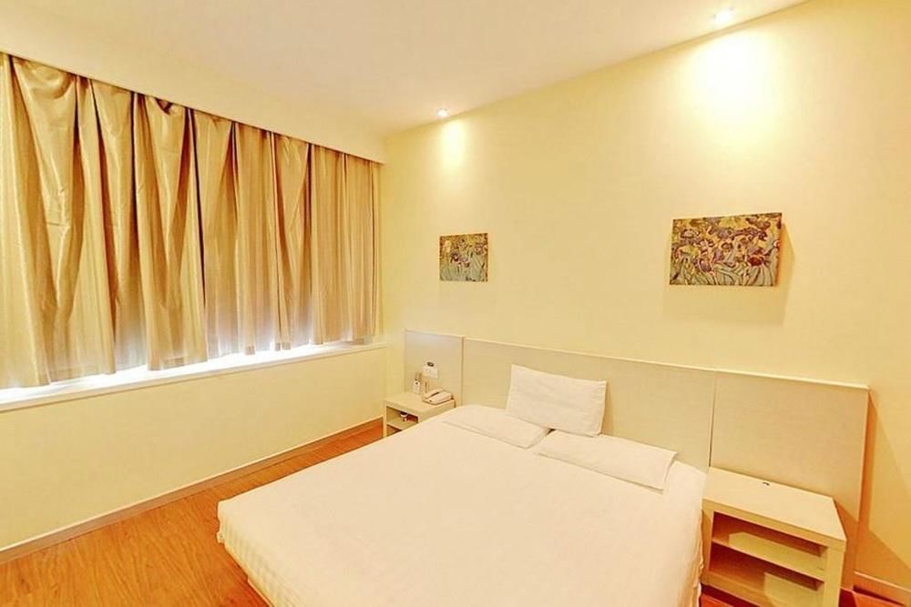 Hotel Hanting Express Pudong Airport