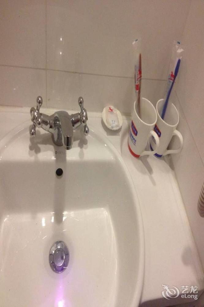 Hotel Hanting Express Pudong Airport Shanghai